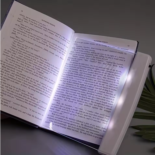 Lumera™ | Den perfekta lampan för sena lässessioner